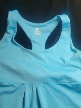 Old Navy Active Tank Top Women’s XL Loose Fit Blue Built-In Bra Y-Back Athletic
